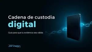 Disco duro con etiqueta de evidencia y una cadena luminosa que simboliza la cadena de custodia digital en un análisis forense
